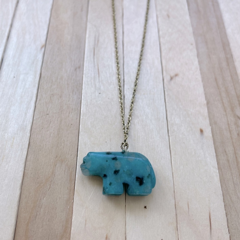 (Sold on Mercari) Hand crafted Genuine kiwi jasper bear necklace